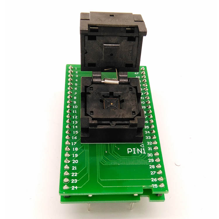 QFN48-0.5（7*7）翻盖弹片芯片测试座